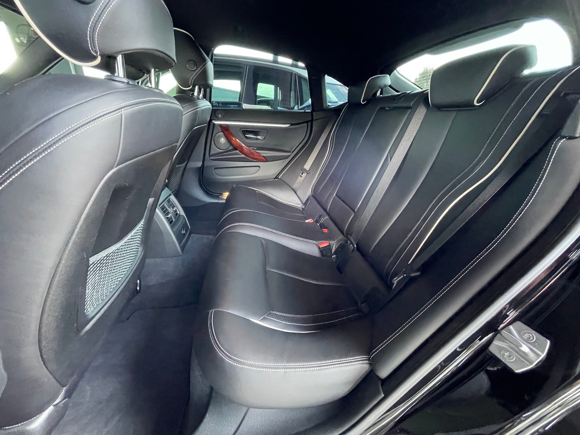 
								BMW 440i Gran Coupé full									