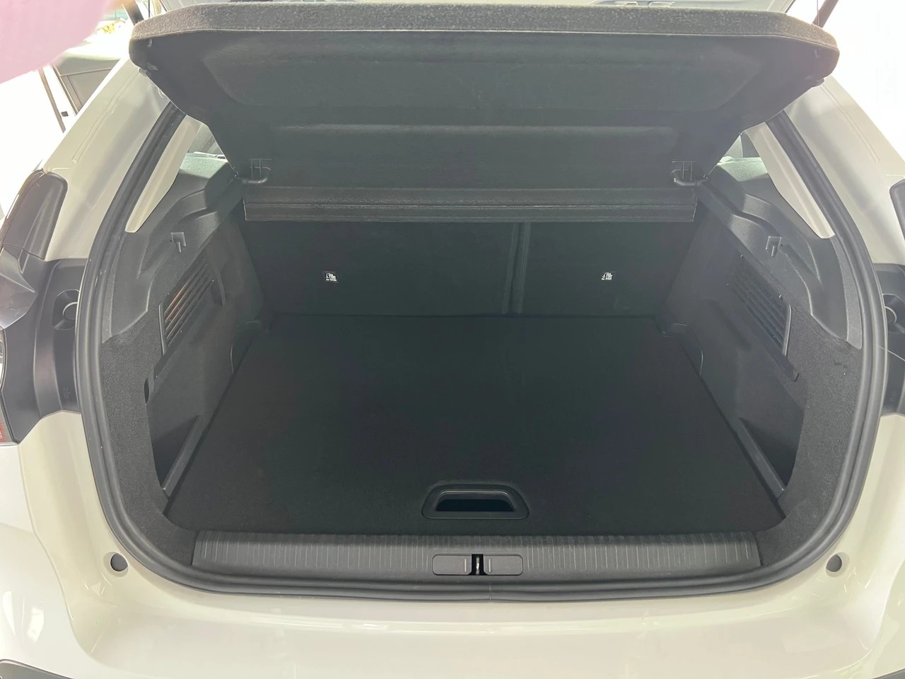
								CITROEN C4 full									
