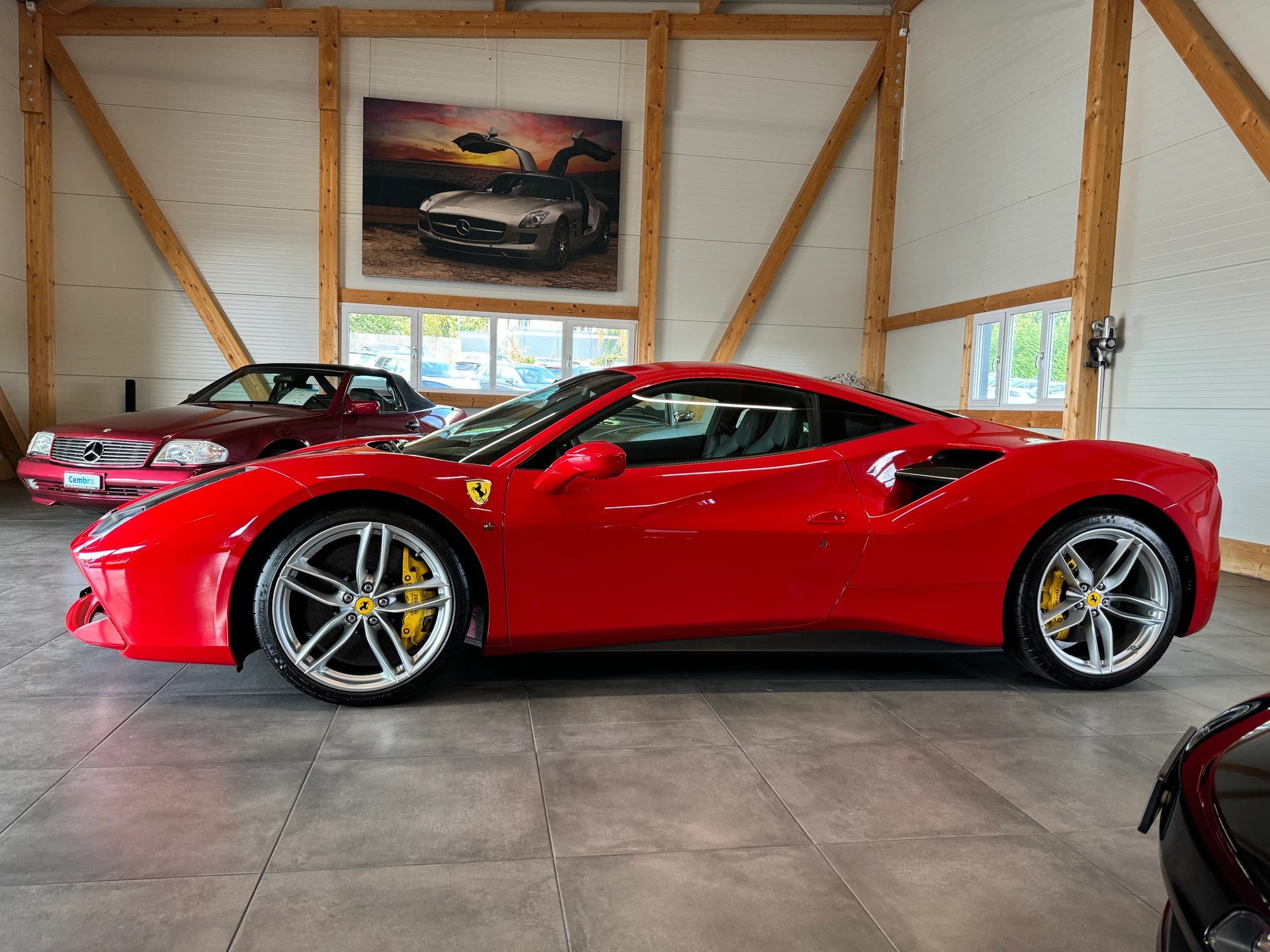 FERRARI 488