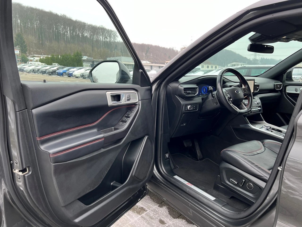 
								FORD Explorer 3.0 EcoB full									