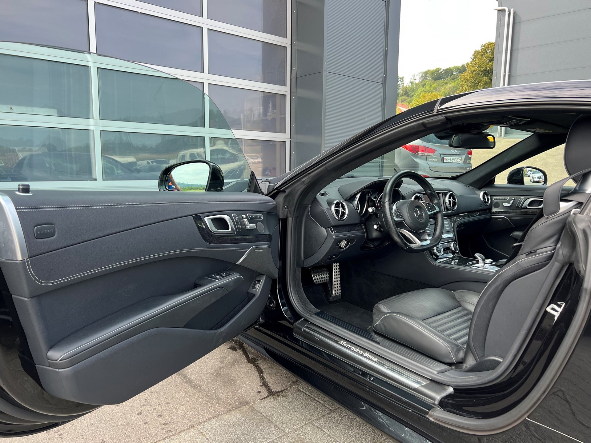 
								MERCEDES-BENZ SL 400 full									