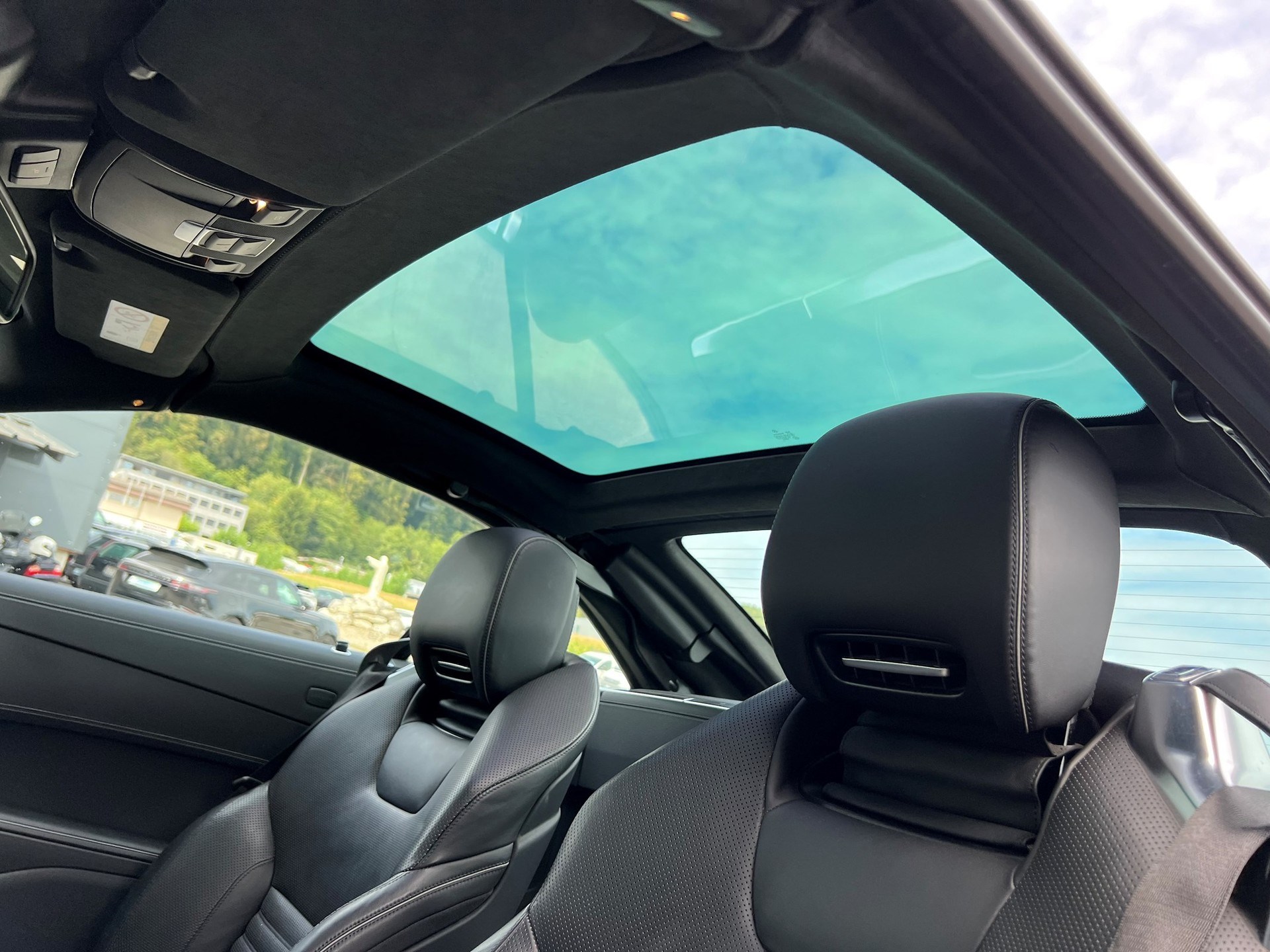 
								MERCEDES-BENZ SL 400 full									