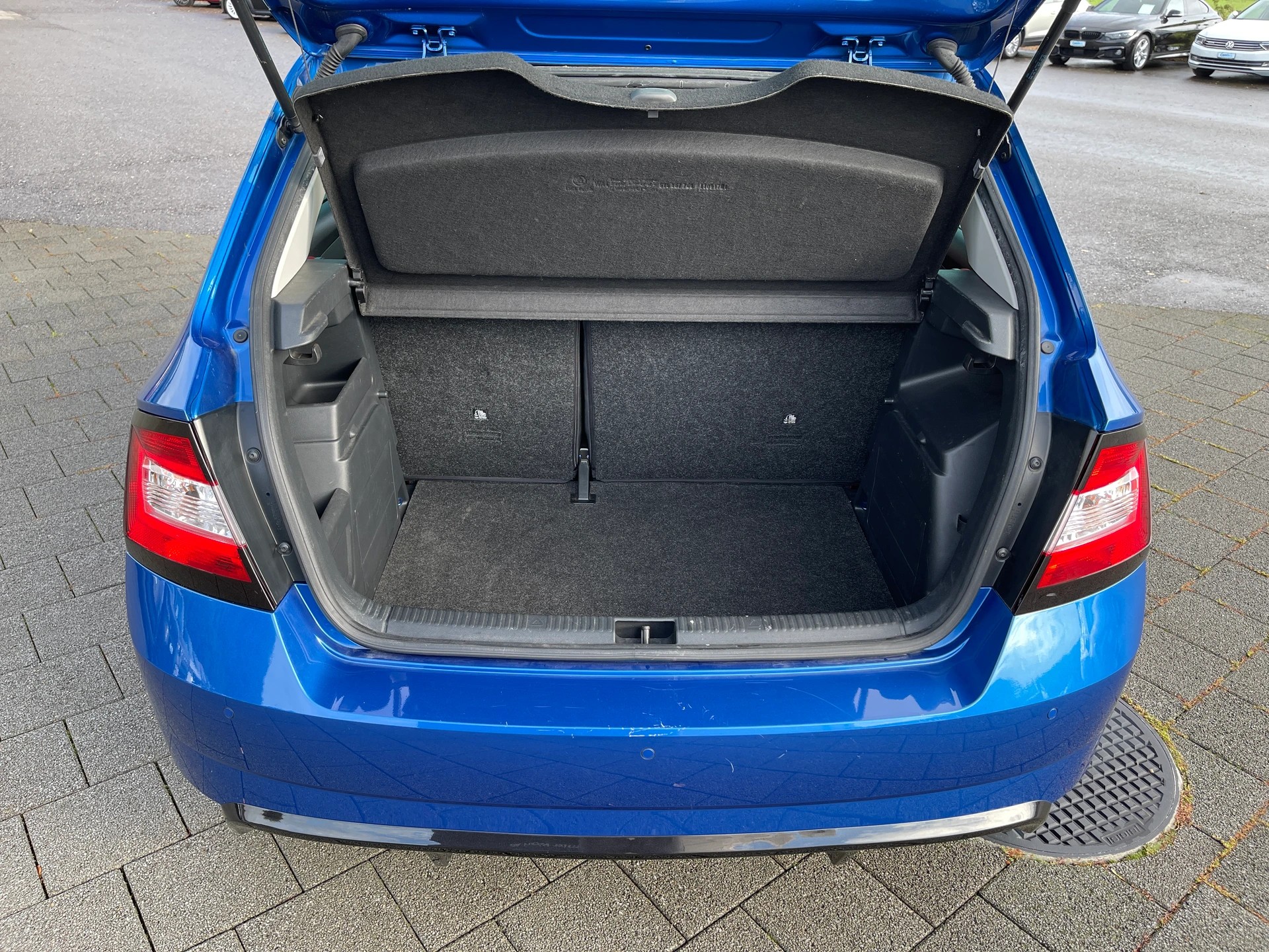 
								SKODA Fabia full									