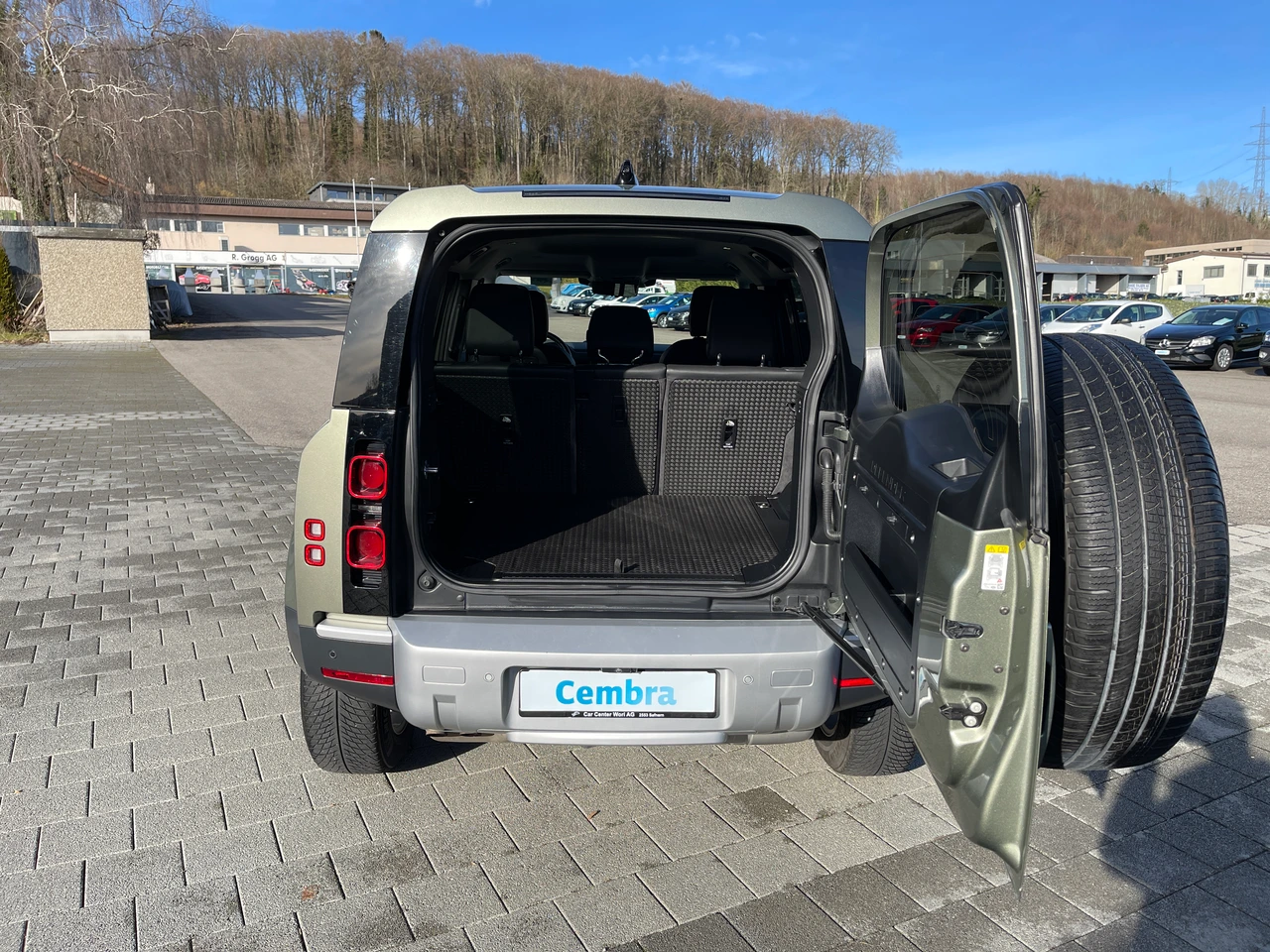 
								LAND ROVER Defender 110 full									