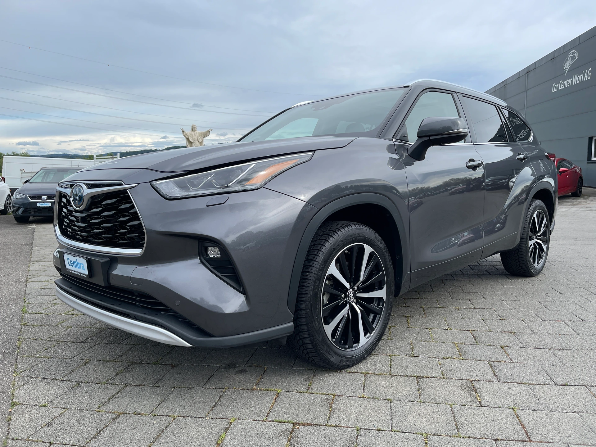 TOYOTA Highlander
